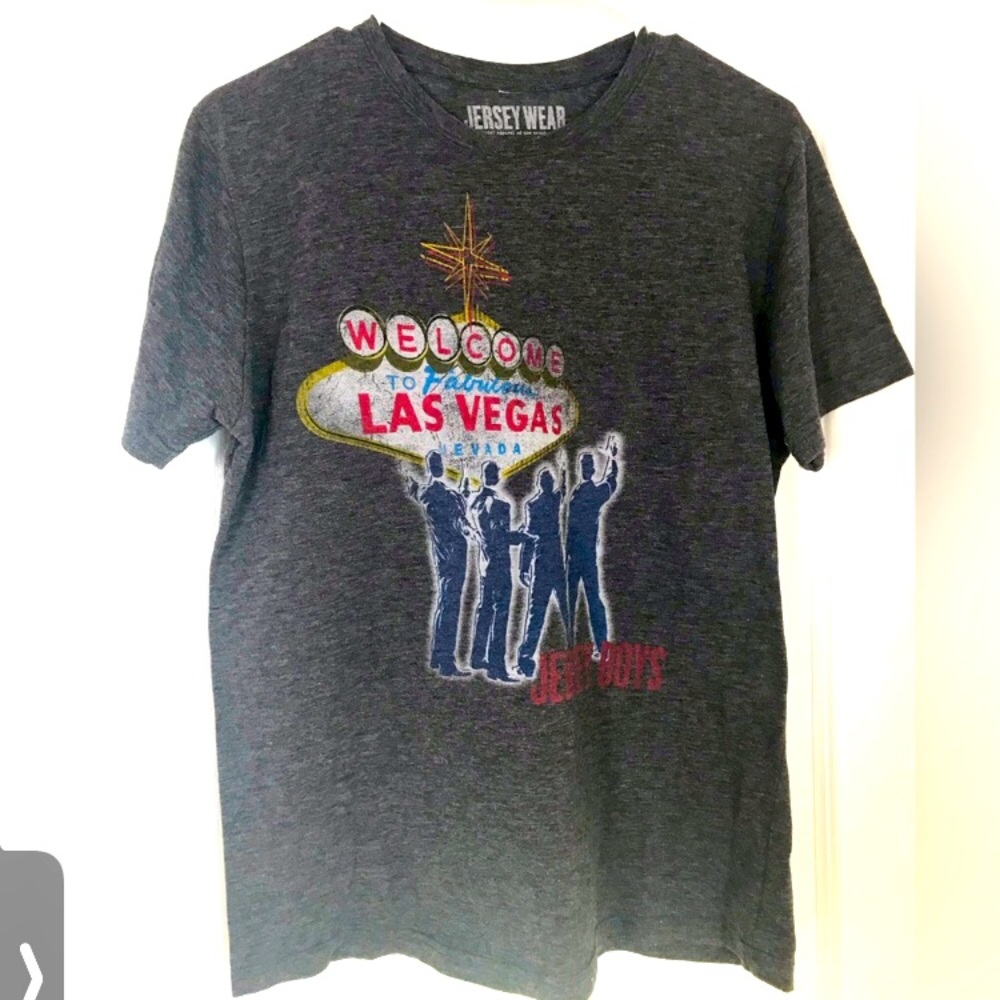 New, never worn, vintage Frankie Valli’s original Jersey Boys medium t-shirt